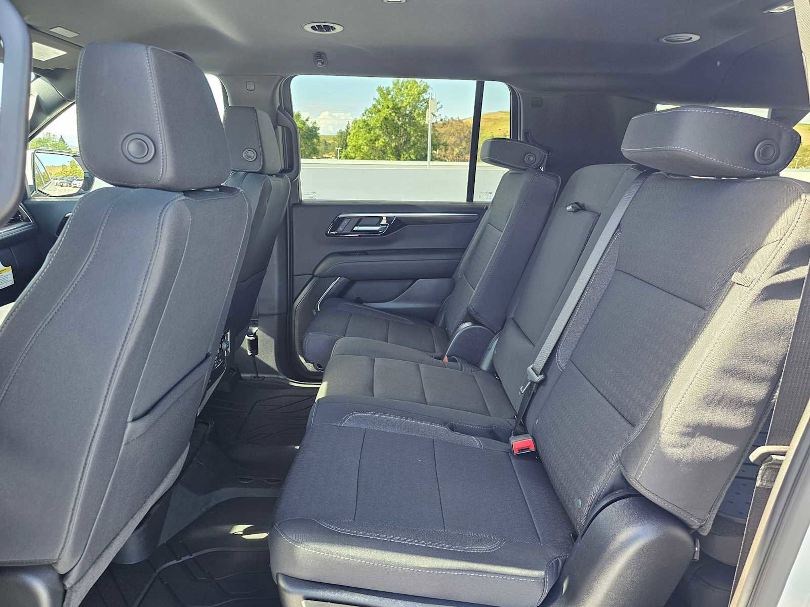 New 2026 Chevrolet Suburban LS w/ LPO, Get Active Package RWD image 14