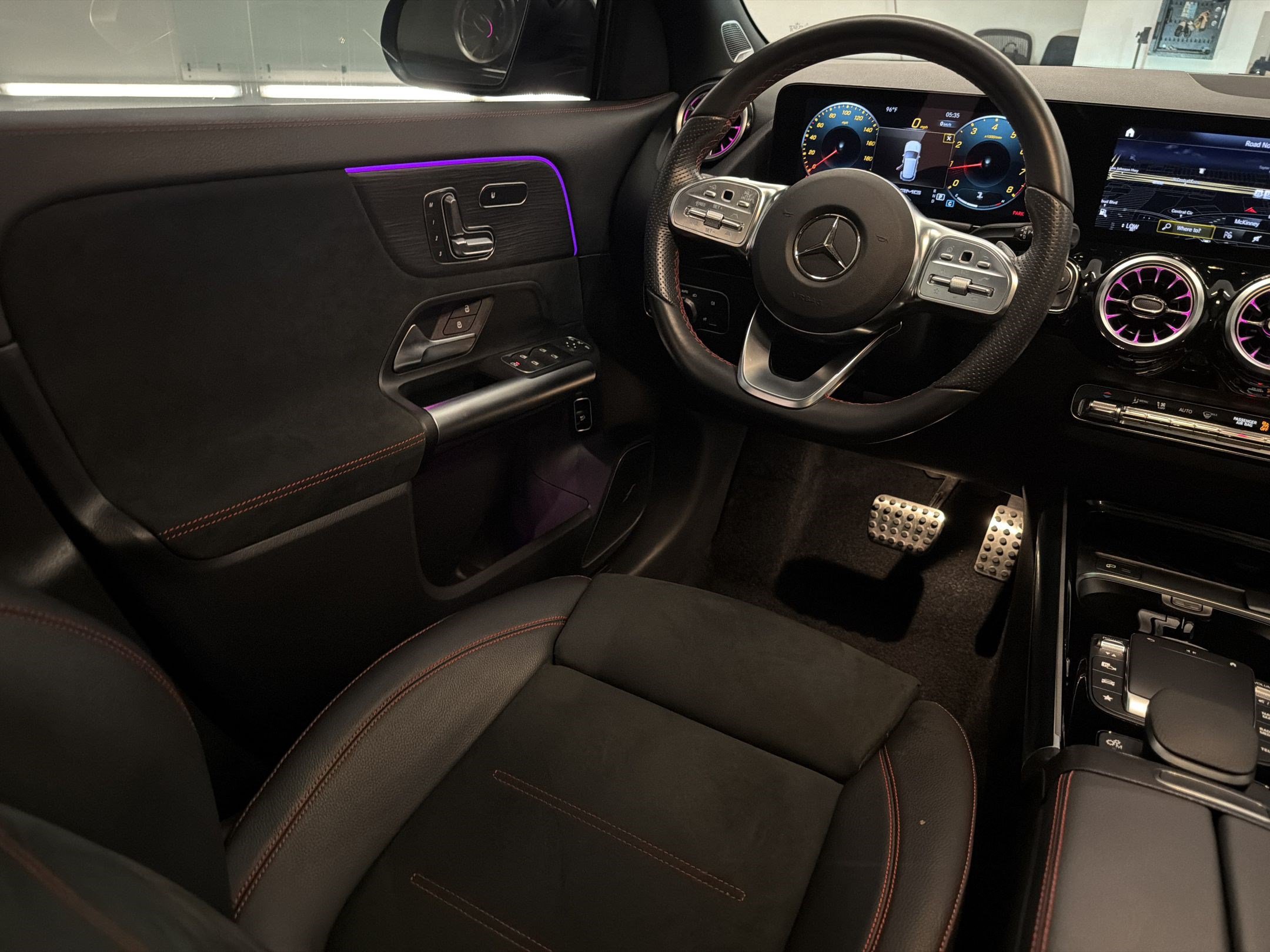 Certified 2023 Mercedes-Benz GLA 45 AMG 4MATIC image 29