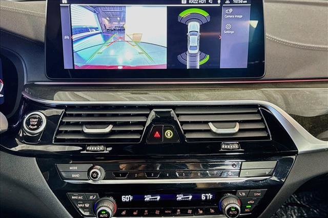 Used 2023 BMW 540i w/ Premium Package RWD image 14