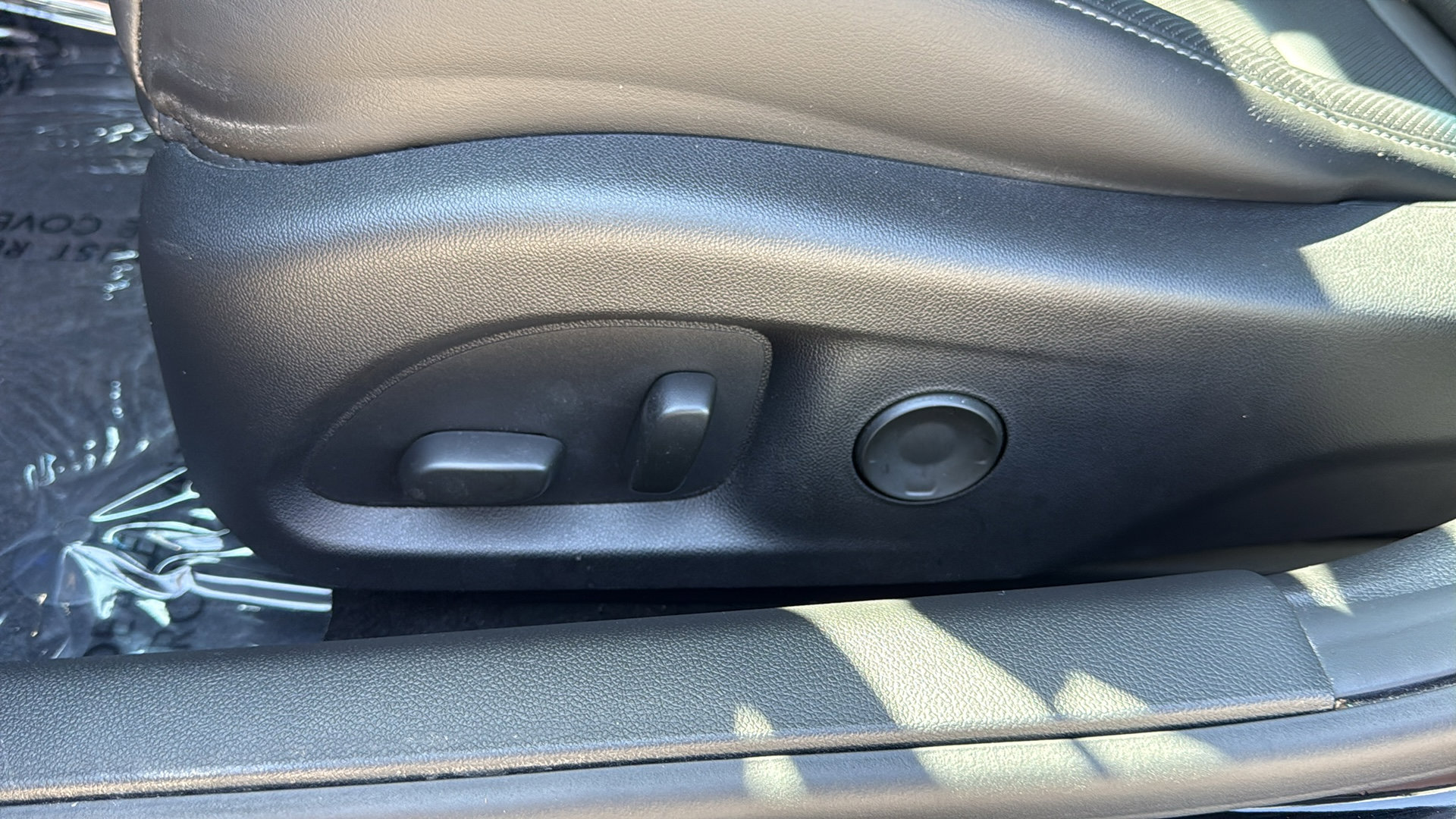 Certified 2022 Cadillac CT4 Premium Luxury AWD/4WD image 12