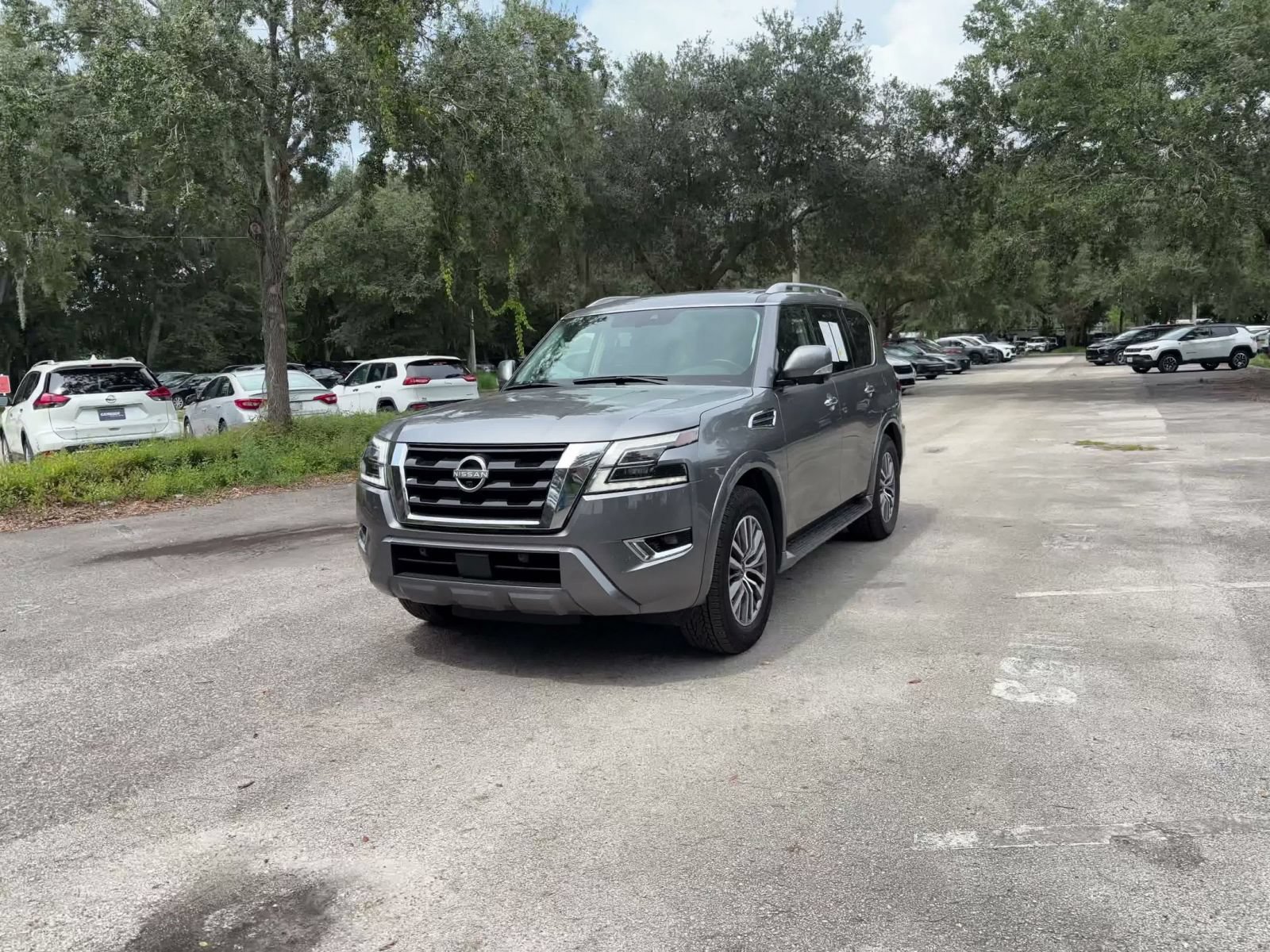 Used 2024 Nissan Armada SL RWD image 6