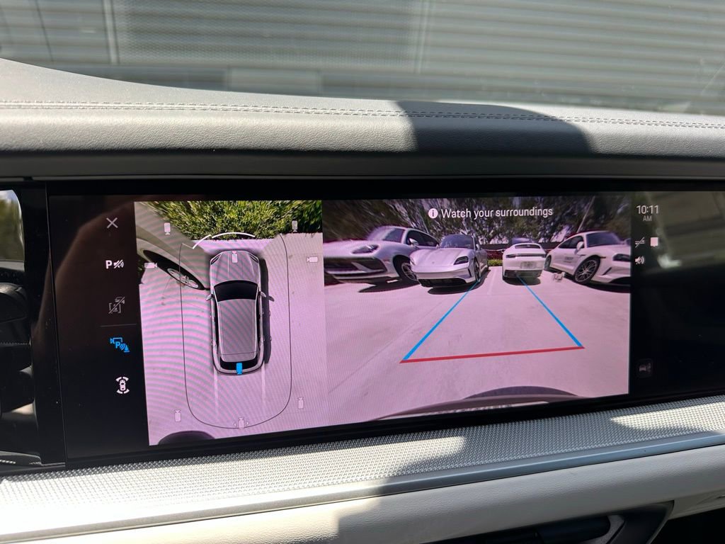 Used 2025 Porsche Cayenne image 28