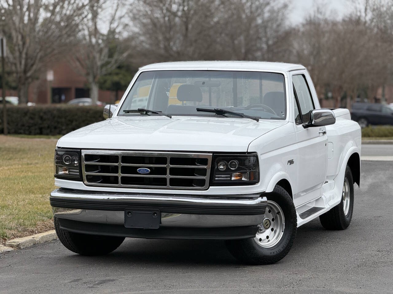 Used 1994 Ford F150 XL RWD image 1