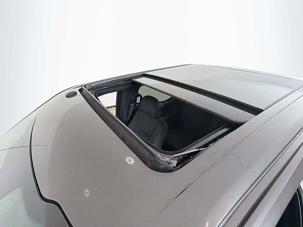 Used 2016 Ford F150 XLT w/ Equipment Group 302A Luxury image 14