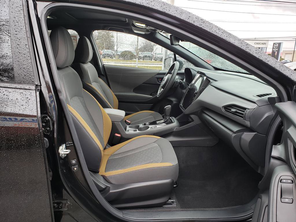 Used 2025 Subaru Crosstrek 2.5i Sport AWD/4WD image 17