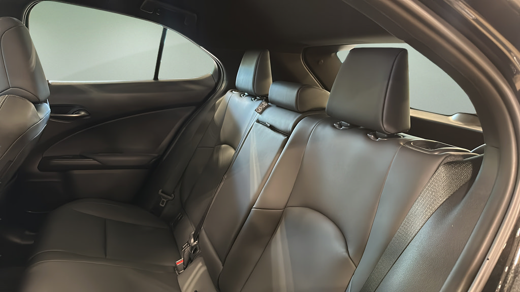 New 2026 Lexus UX 300h AWD image 18