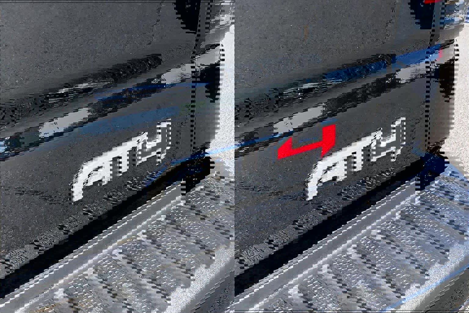 Used 2025 GMC Sierra 2500 AT4 w/ AT4 Premium Plus Package image 10