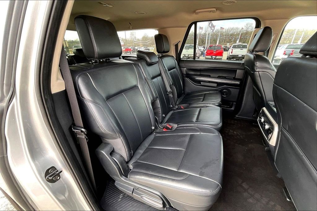 Used 2023 Ford Expedition Max XLT AWD/4WD image 28