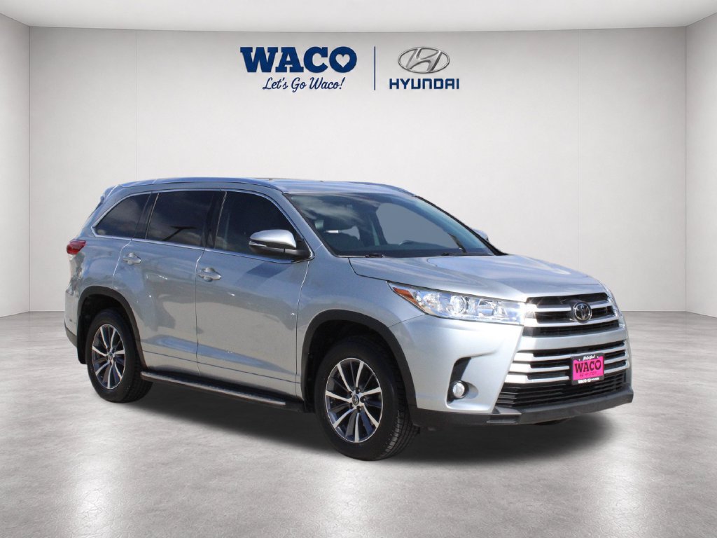 Used 2017 Toyota Highlander XLE
