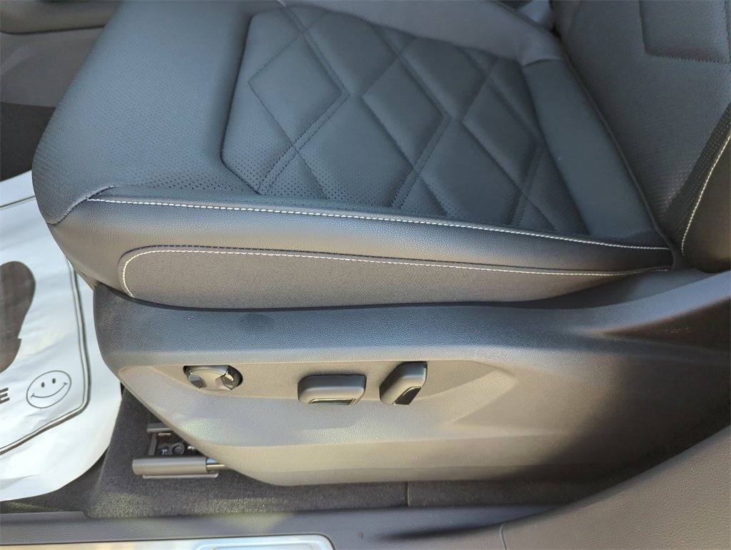 New 2026 Volkswagen Atlas SE image 34