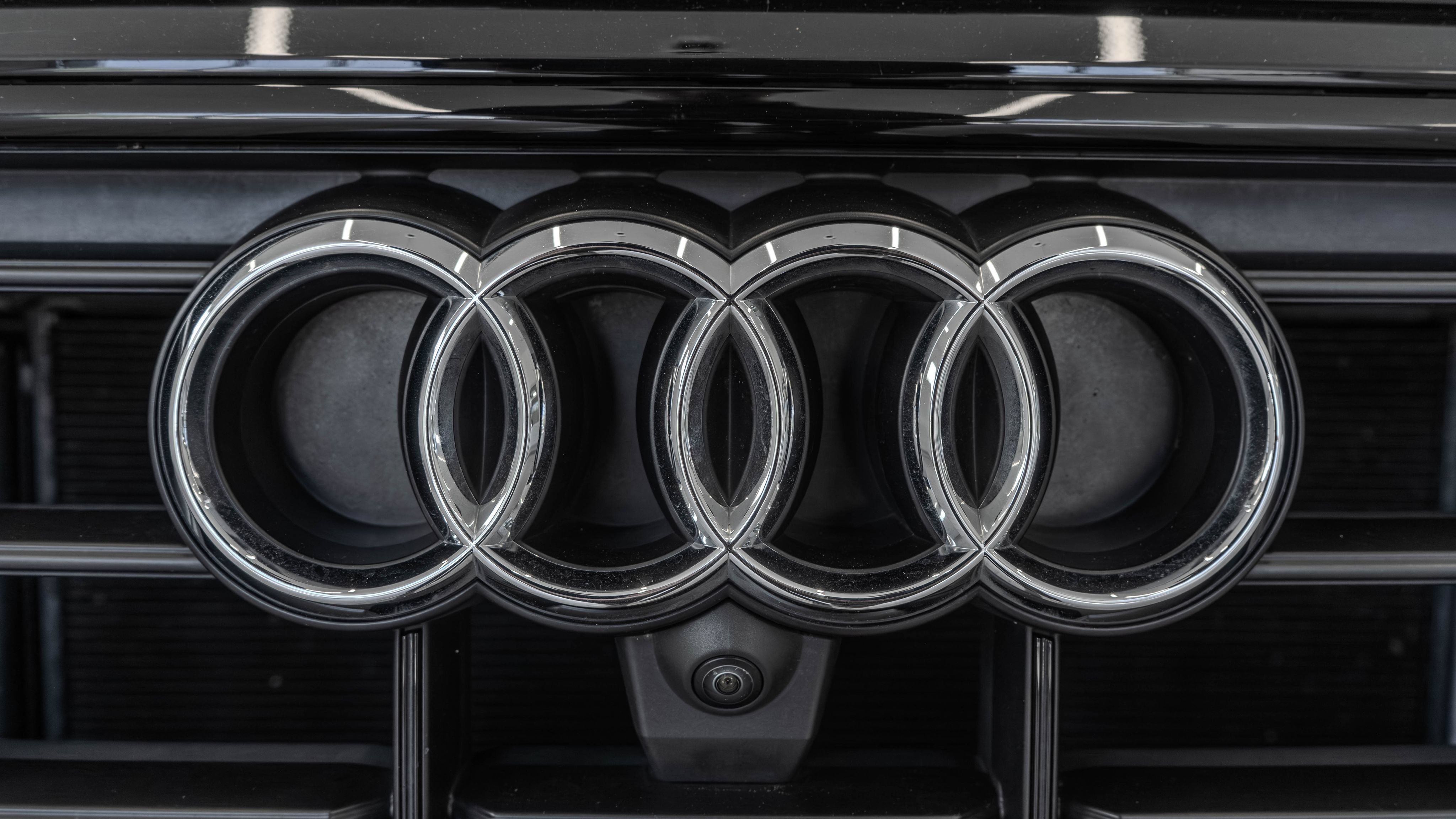 Used 2020 Audi Q8 Premium Plus AWD/4WD image 5