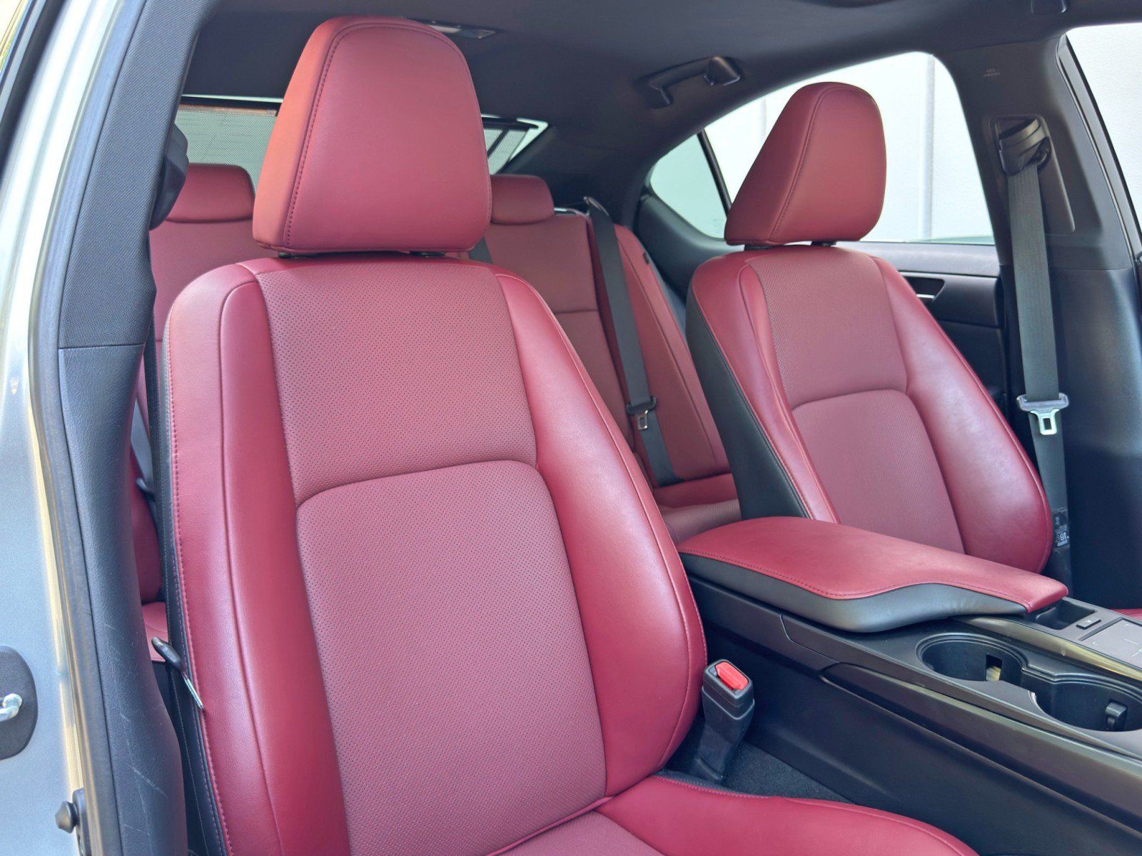 Used 2023 Lexus IS 300 w/ Premium Package RWD image 36
