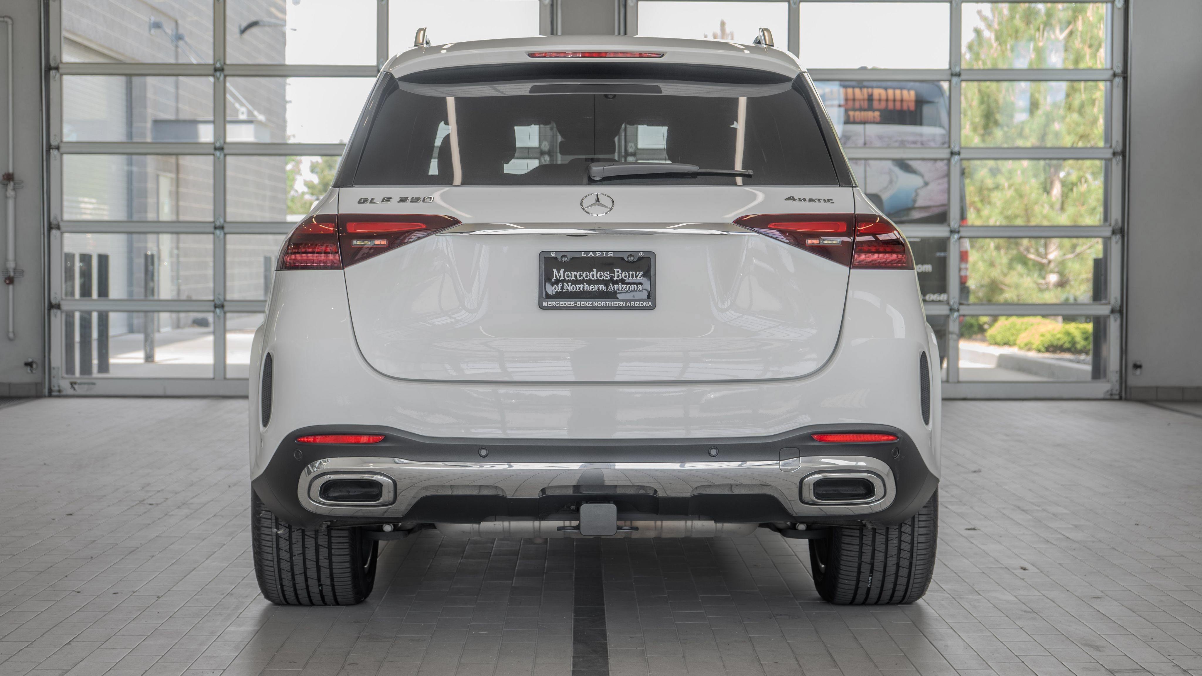 Used 2024 Mercedes-Benz GLE 350 4MATIC image 14