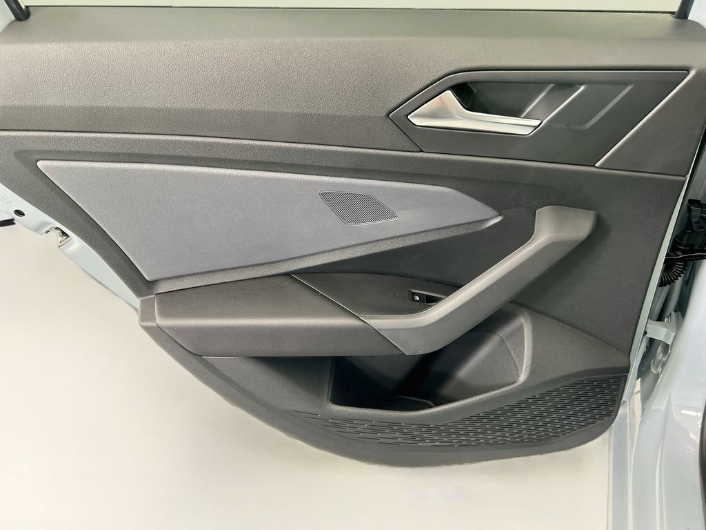 New 2027 Volkswagen Jetta SE FWD image 24
