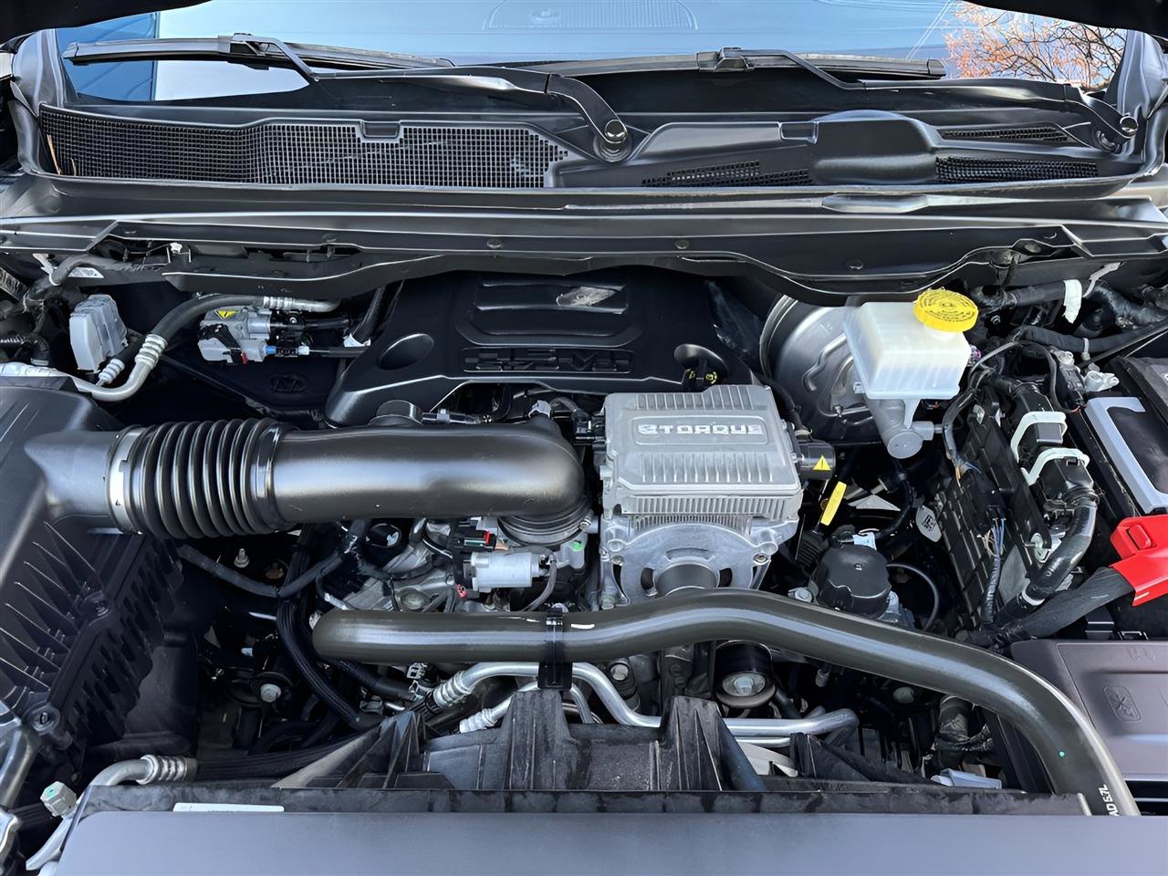 Used 2023 RAM 1500 Laramie image 29