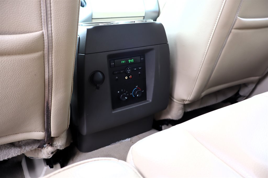 Used 2009 Ford Expedition EL 4WD image 23