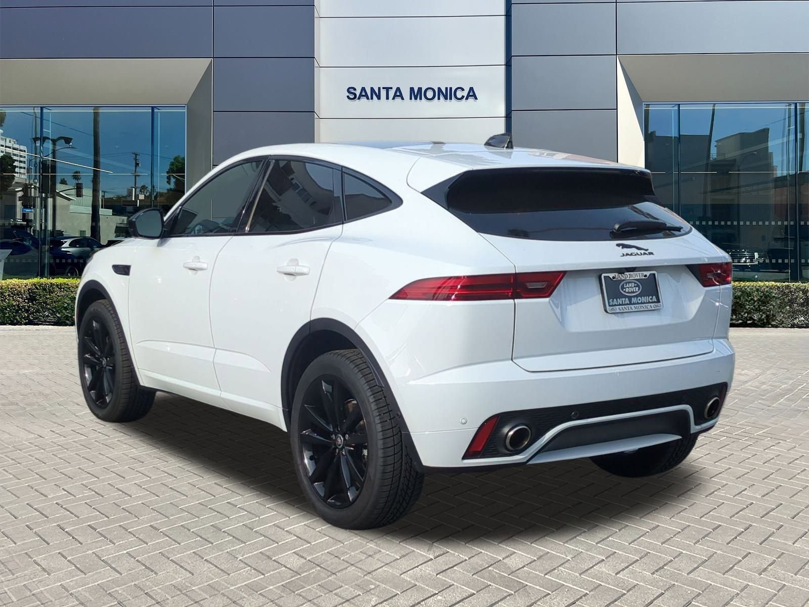 Used 2024 Jaguar E-PACE R-Dynamic SE image 3