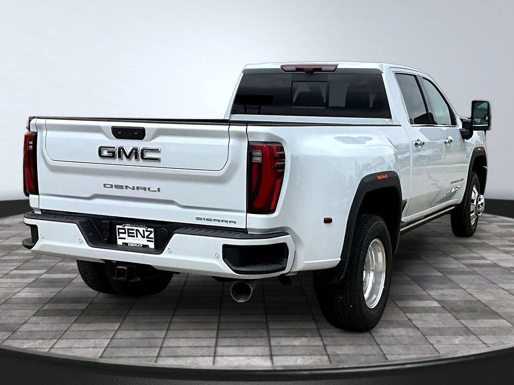 New 2026 GMC Sierra 3500 Denali Ultimate AWD/4WD image 15
