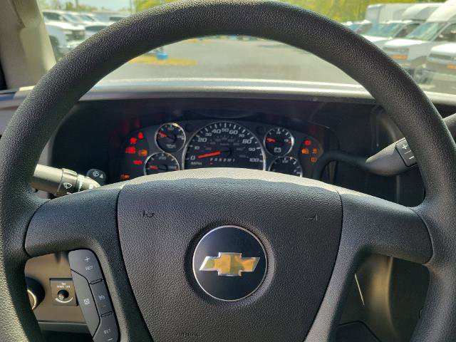 New 2025 Chevrolet Express 2500 w/ Driver Convenience Package RWD image 22