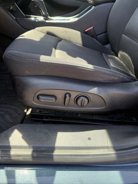 Used 2019 Chevrolet Malibu LS w/ Driver Confidence Package II FWD image 16