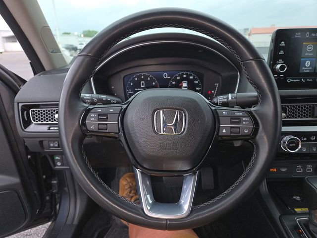 Used 2023 Honda Civic Touring image 14