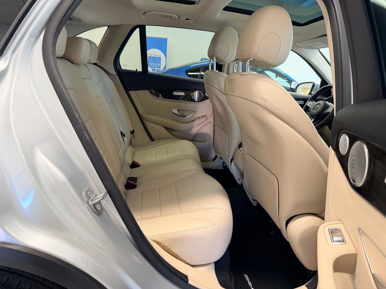 Used 2019 Mercedes-Benz GLC 300 4MATIC image 36