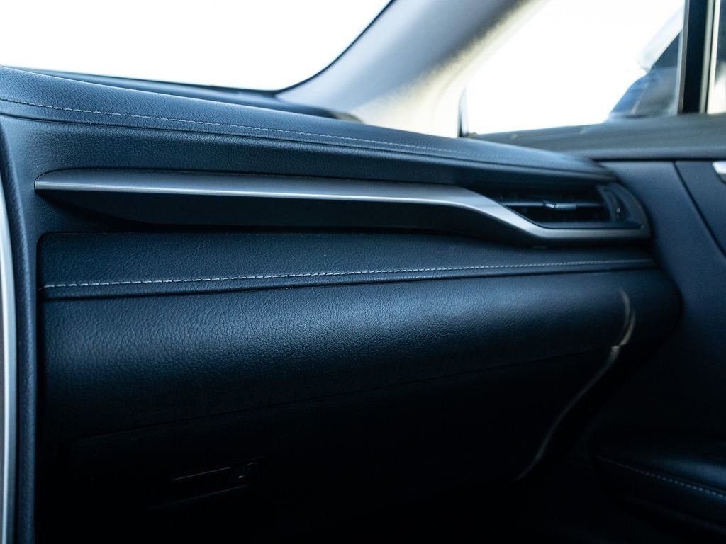 Used 2022 Lexus RX 450h AWD w/ Luxury Package image 41