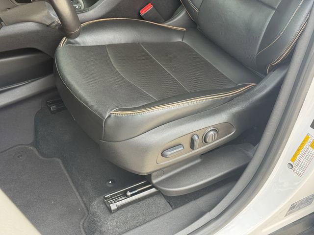 Used 2022 GMC Terrain AT4 w/ Tech Package image 15