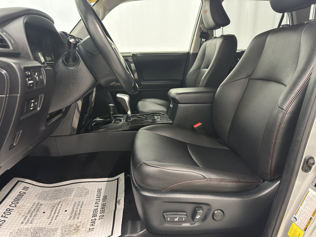 Used 2024 Toyota 4Runner TRD Off-Road Premium image 16
