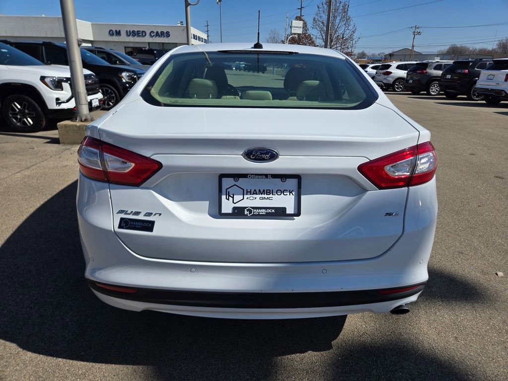 Used 2013 Ford Fusion SE image 6
