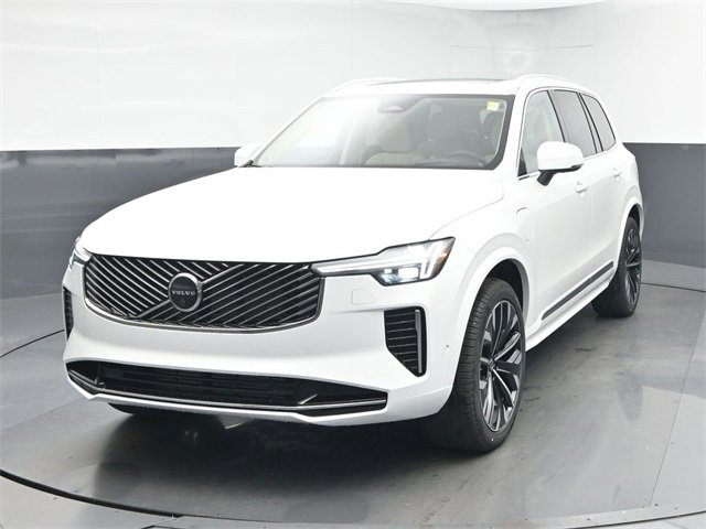 New 2026 Volvo XC90 T8 Ultra image 3