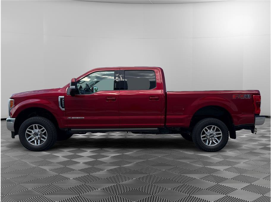 Used 2019 Ford F250 Lariat w/ Lariat Ultimate Package image 2