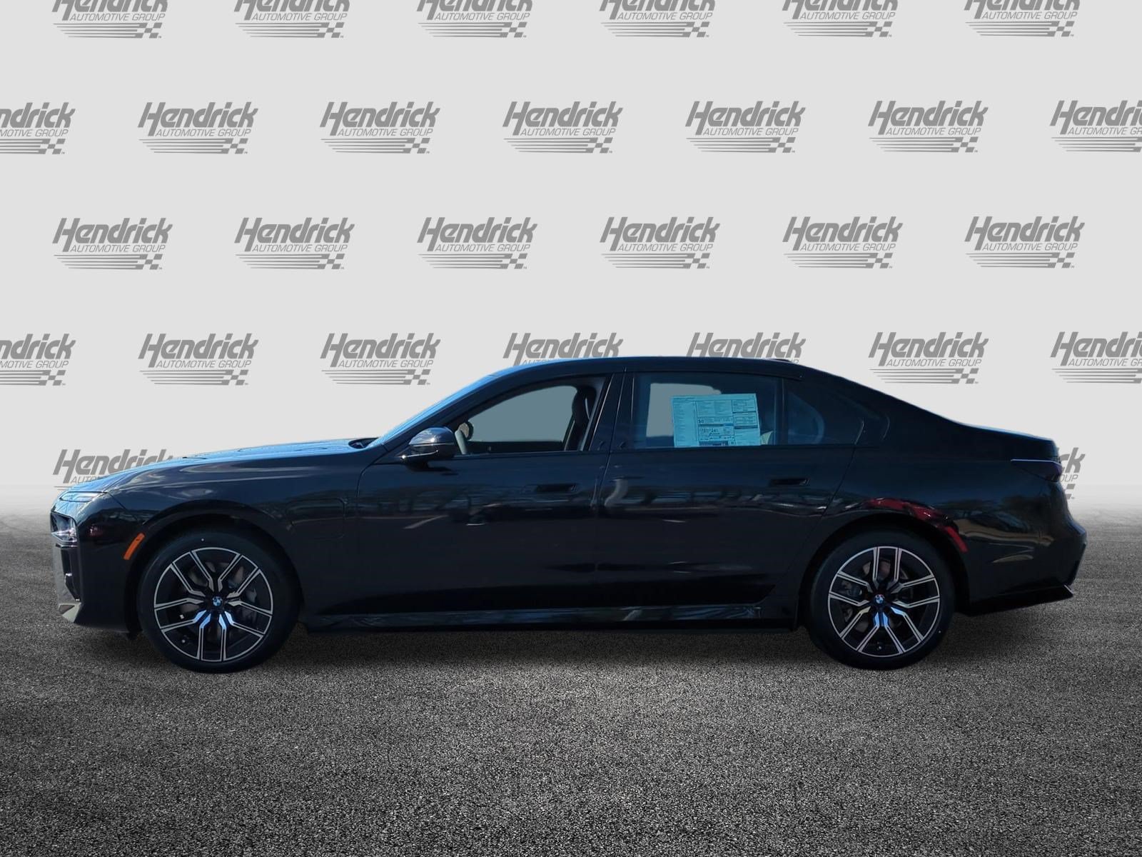 New 2026 BMW 750e xDrive w/ Premium Package AWD/4WD image 7