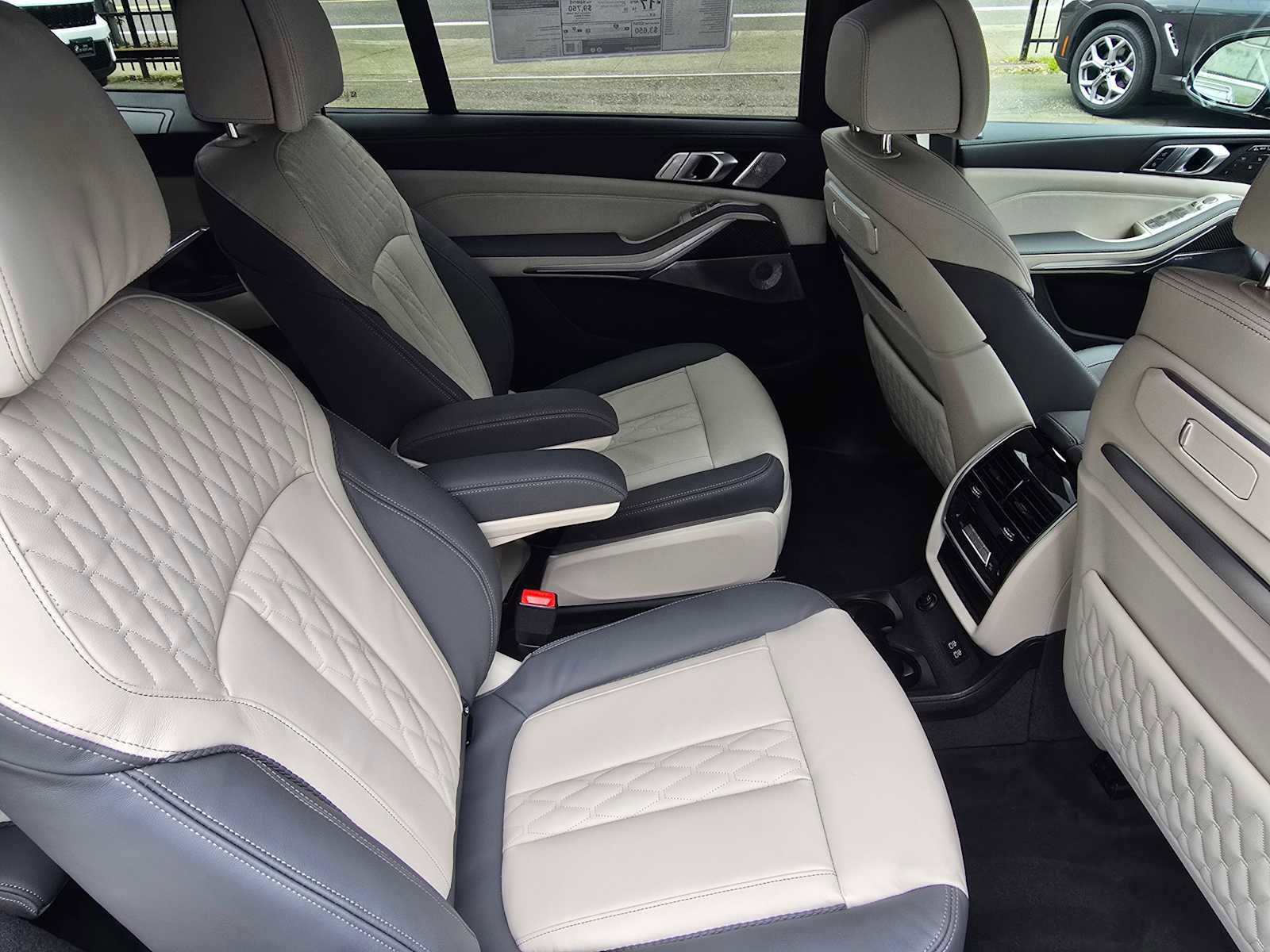 New 2026 BMW ALPINA XB7 image 12