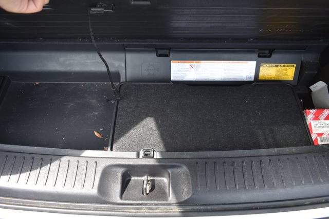 Used 2015 Toyota Highlander XLE AWD/4WD image 40