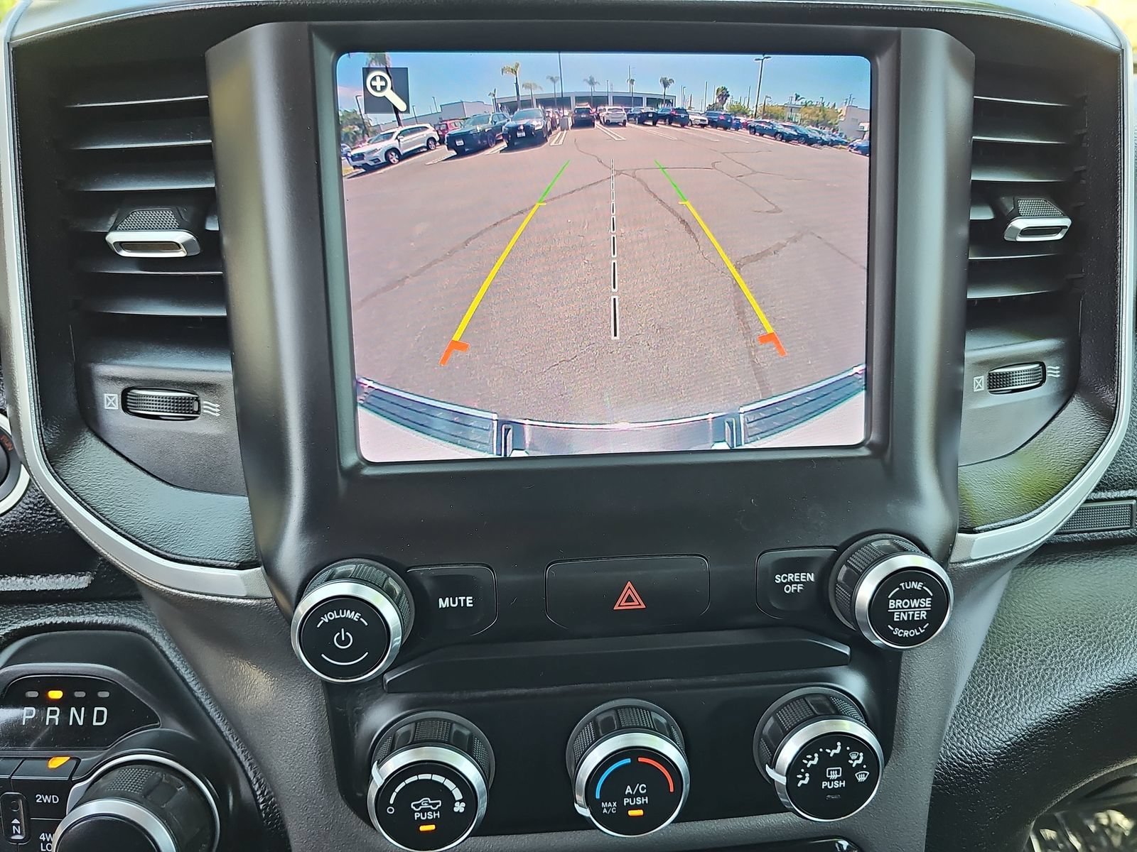 Used 2020 RAM 1500 Big Horn AWD/4WD image 23