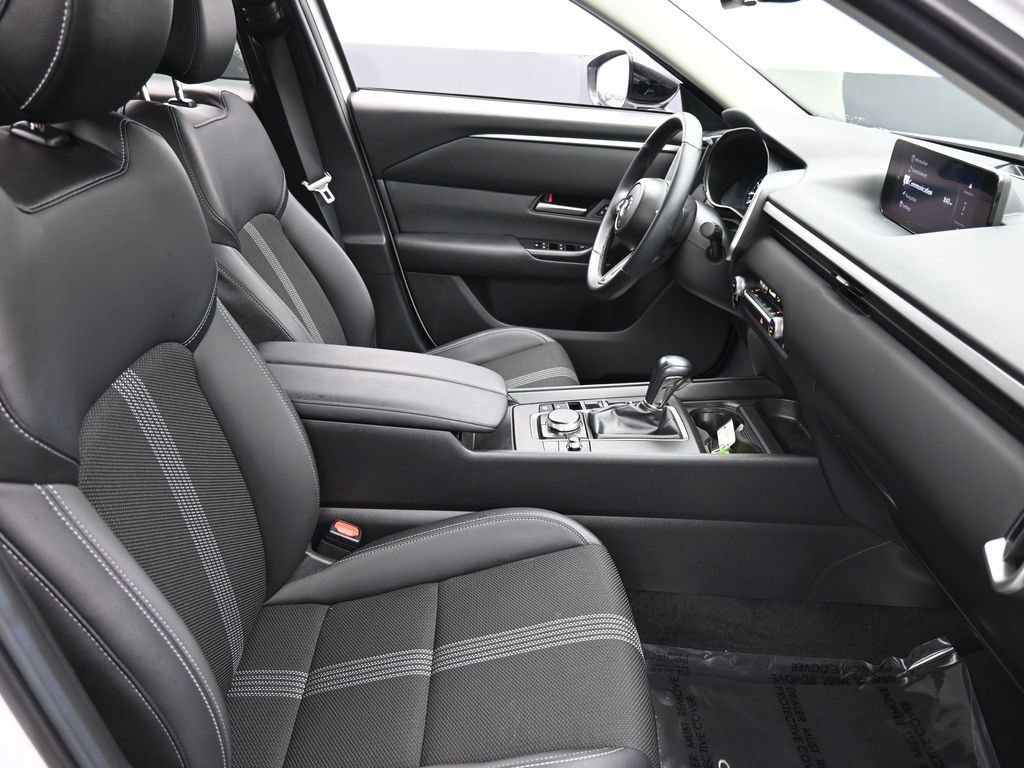 Used 2025 MAZDA CX-50 AWD 2.5 S w/ Select Package image 17
