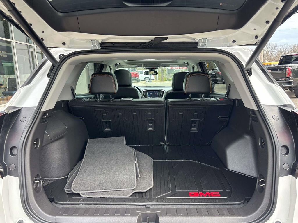 Certified 2024 GMC Terrain AT4 w/ Tech Package image 14