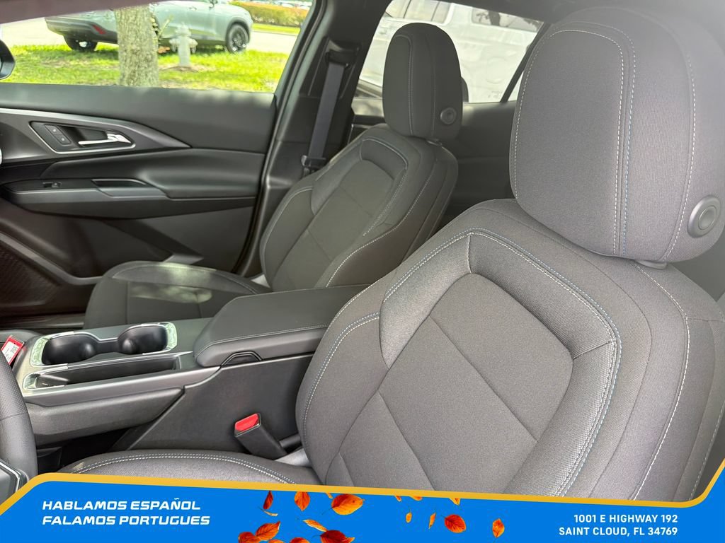 New 2026 Chevrolet Equinox EV LT FWD image 17