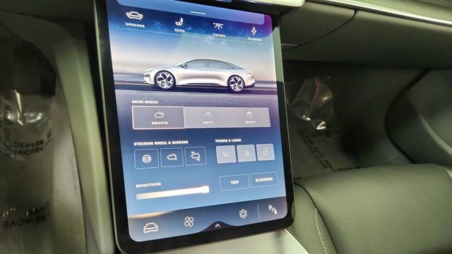 Used 2024 Lucid Air Touring AWD/4WD image 47