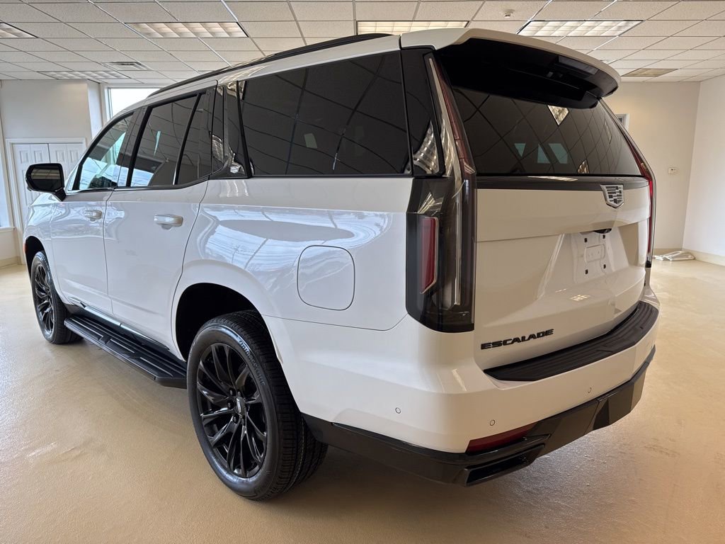 Certified 2023 Cadillac Escalade Sport Platinum w/ LPO, ONYX Package AWD/4WD image 3