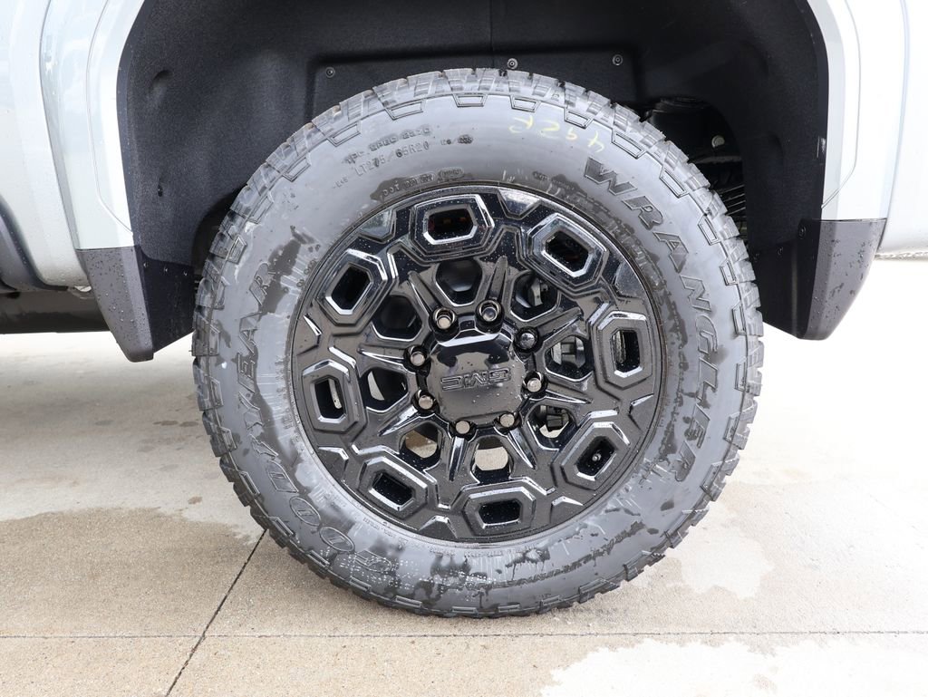 New 2026 GMC Sierra 3500 Denali Ultimate w/ LPO, Black Badging Package AWD/4WD image 51