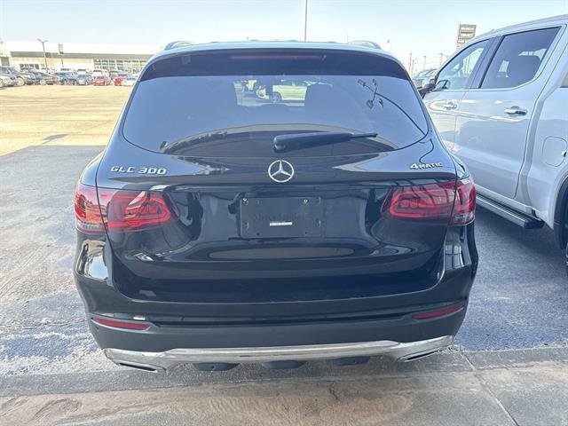 Used 2021 Mercedes-Benz GLC 300 4MATIC image 5