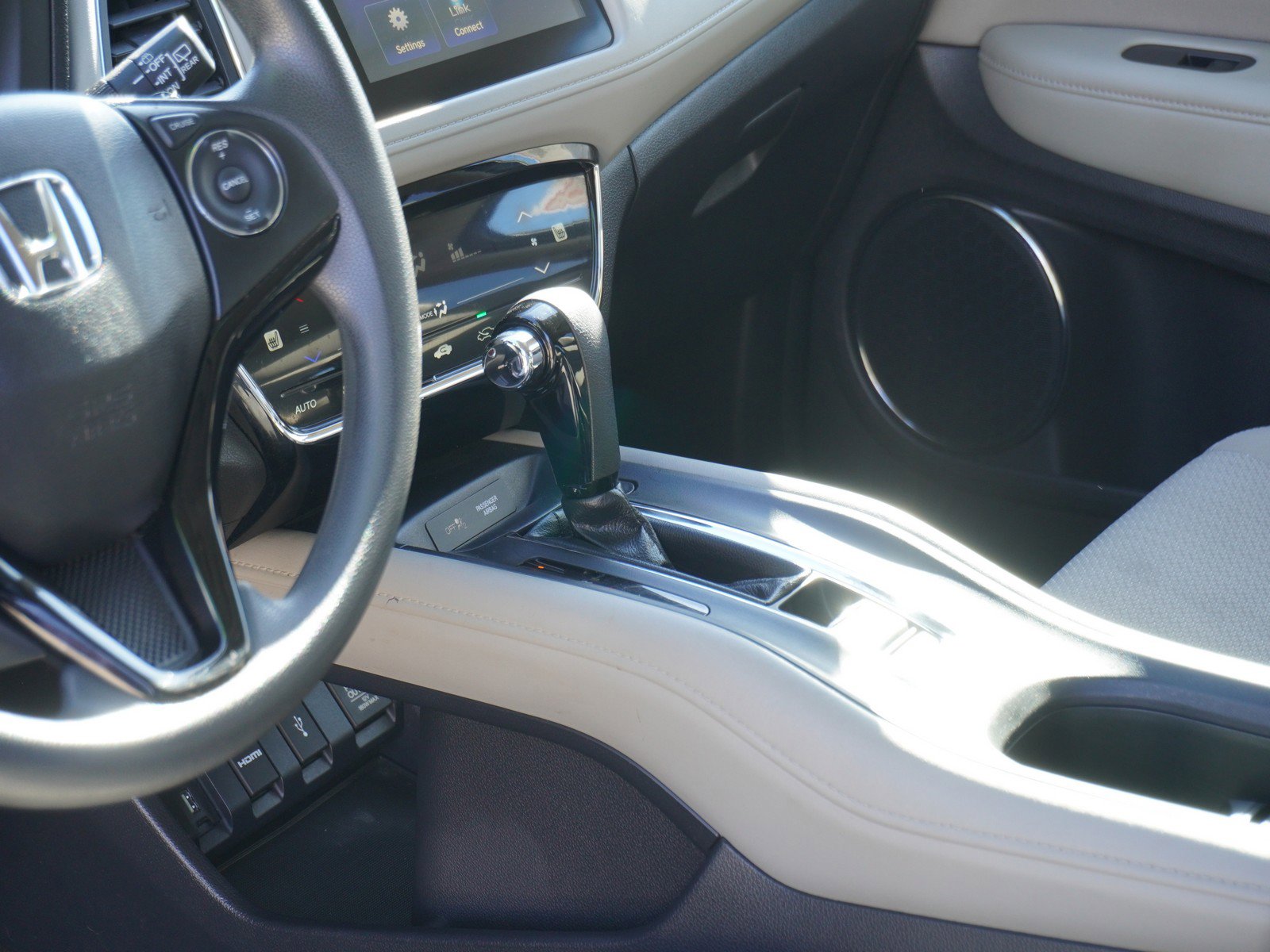 Used 2018 Honda HR-V EX image 20