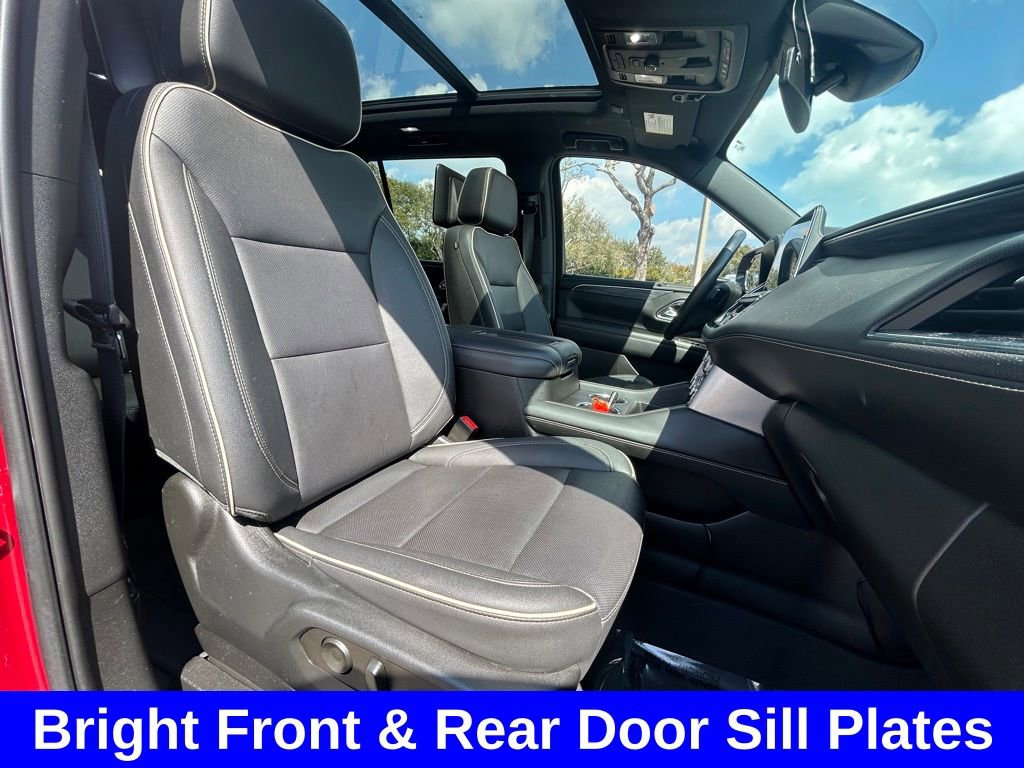 Used 2023 GMC Yukon XL SLT image 30