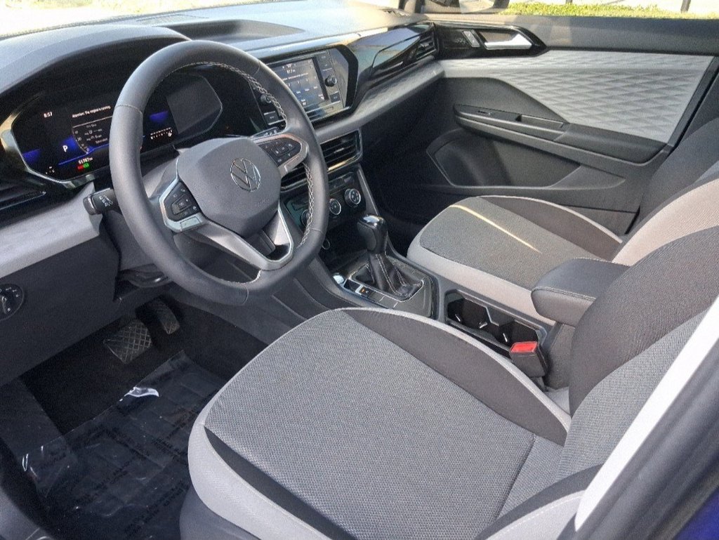 Certified 2023 Volkswagen Taos S FWD image 18