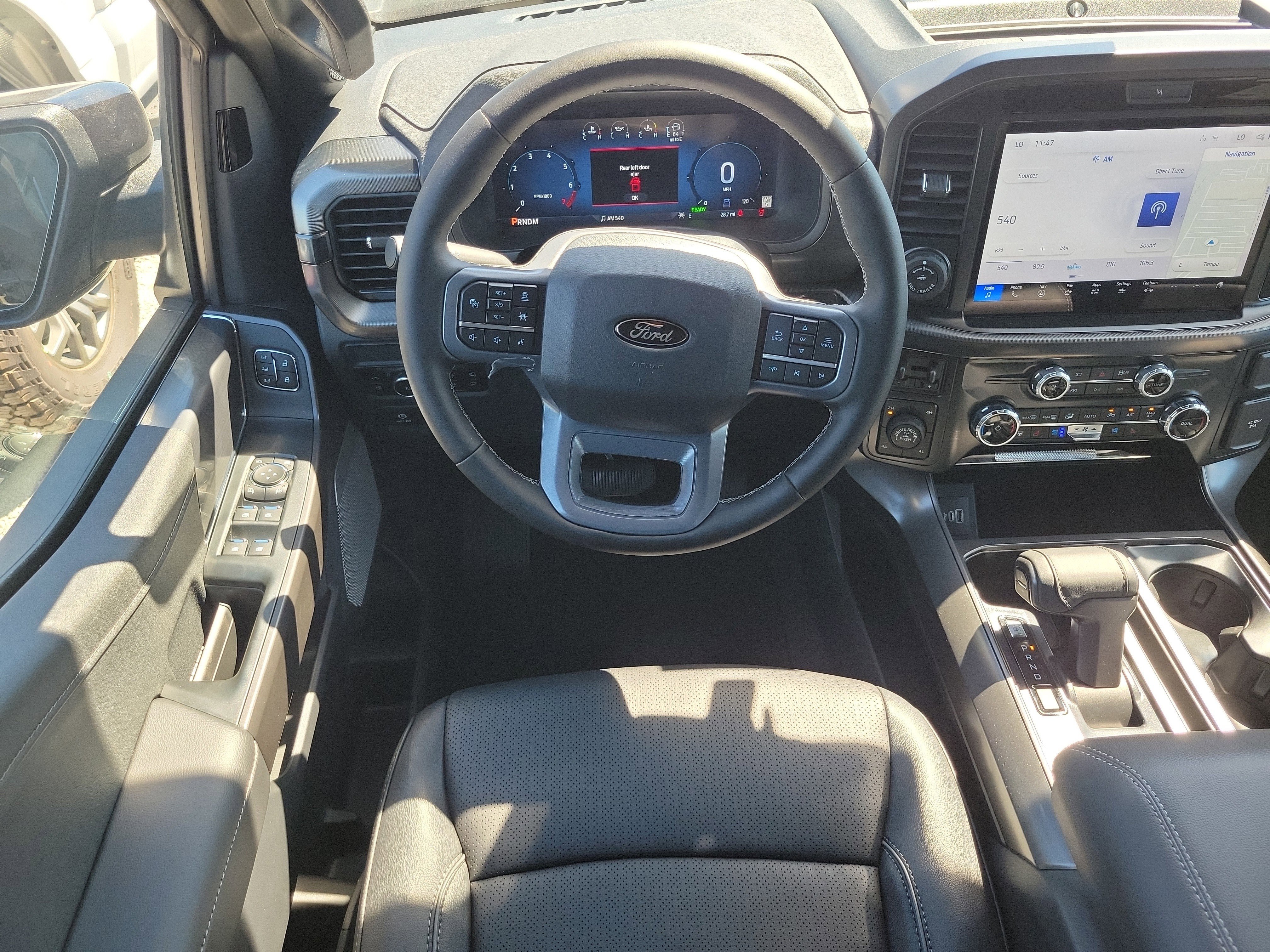 New 2025 Ford F150 Lariat w/ Equipment Group 501A Mid image 14