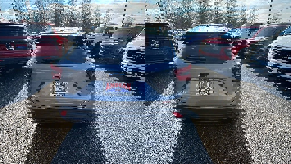 New 2026 Chevrolet Trax RS w/ Sunroof Package image 6