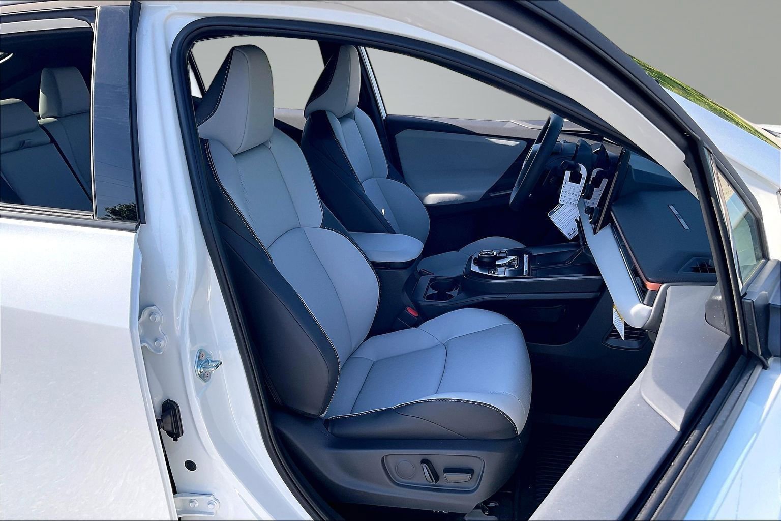 New 2026 Subaru Uncharted AWD image 22