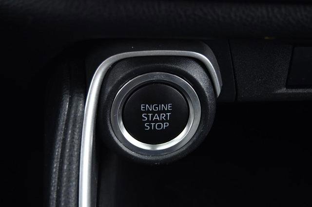 Used 2025 Toyota Grand Highlander XLE 4D Sport Utility image 17